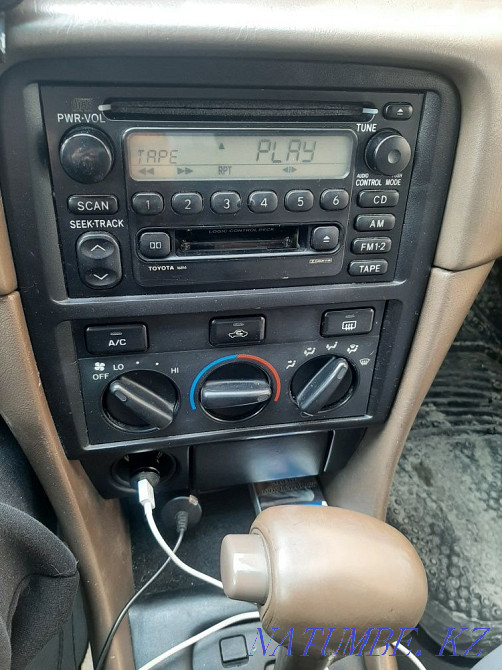 Toyota Camry    года Усть-Каменогорск - изображение 4