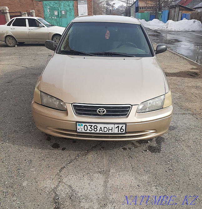 Toyota Camry    года Усть-Каменогорск - изображение 1