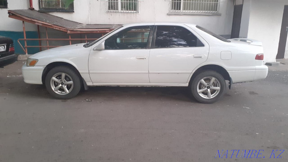 Жылдың Toyota Camry  Екібастұз - изображение 1