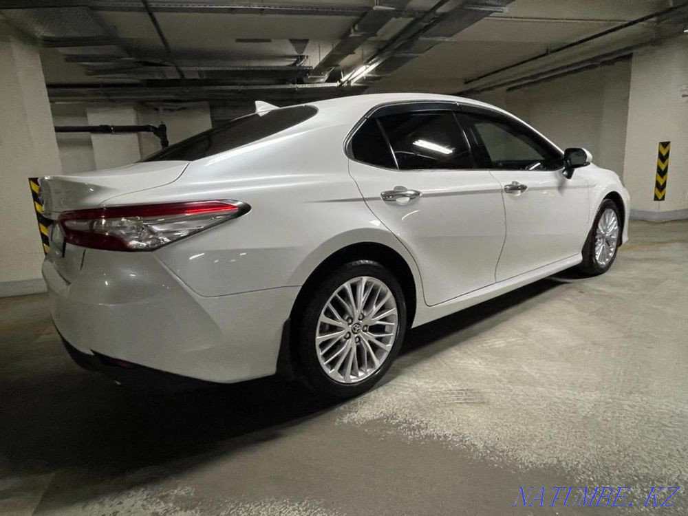 Toyota Camry    года Алматы - изображение 8