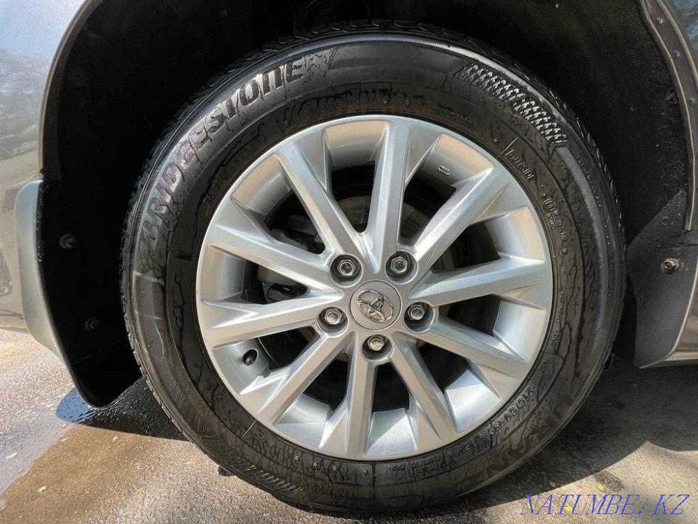 Toyota Camry    year Almaty - photo 6