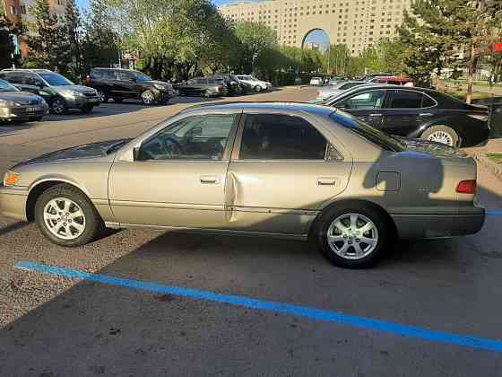 Toyota Camry    года Astana