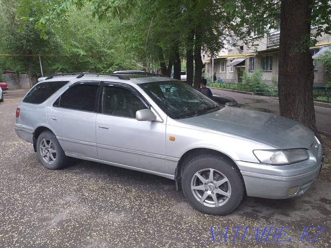 Жылдың Toyota Camry  Алматы - изображение 1