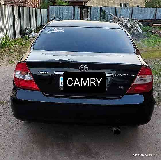 Toyota Camry    года 