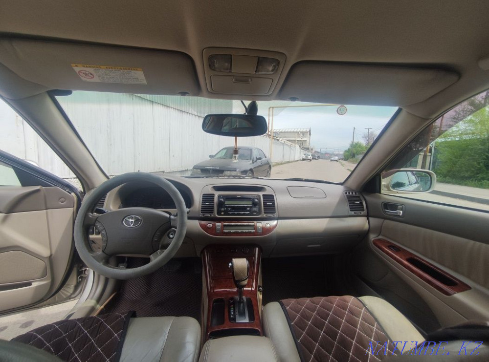 Toyota Camry    года Алматы - изображение 4
