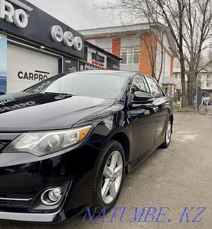 Жылдың Toyota Camry  Алматы - изображение 6