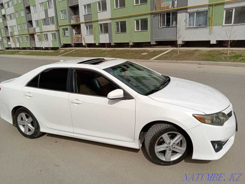 Toyota Camry    года Алматы - изображение 1