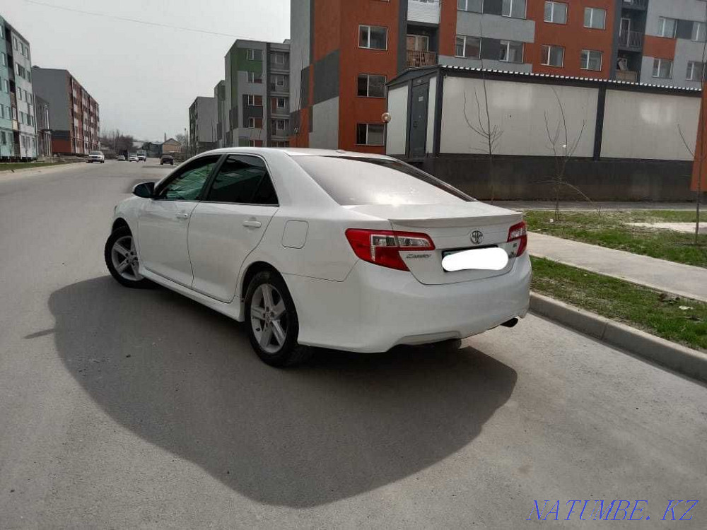 Toyota Camry    года Алматы - изображение 4
