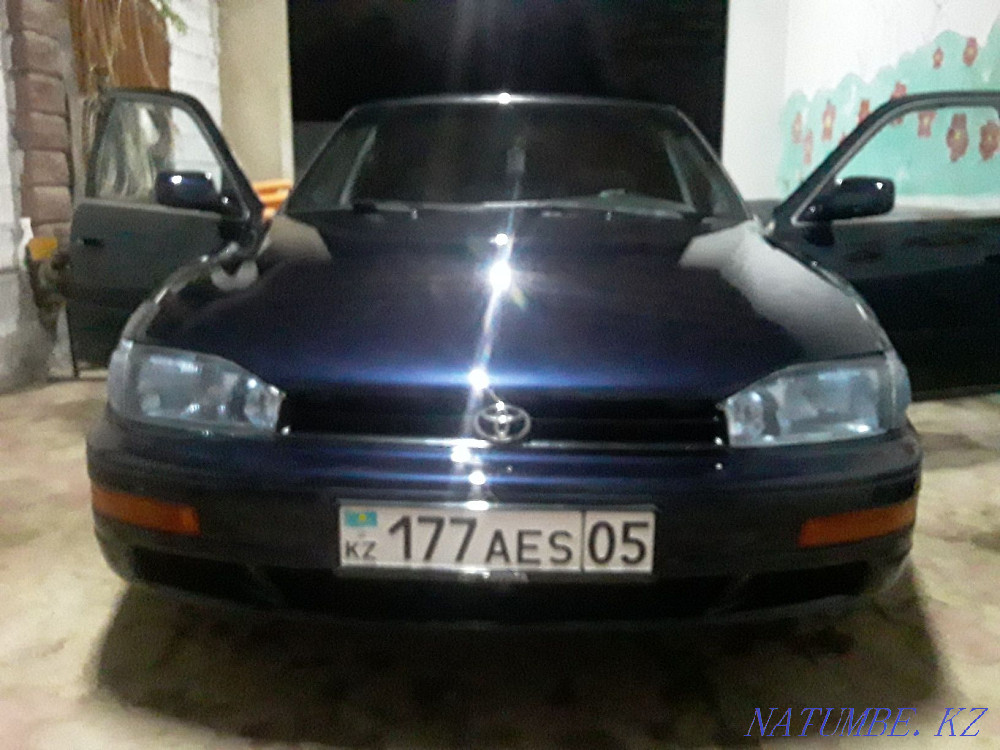 Toyota Camry    года Каскелен - изображение 8