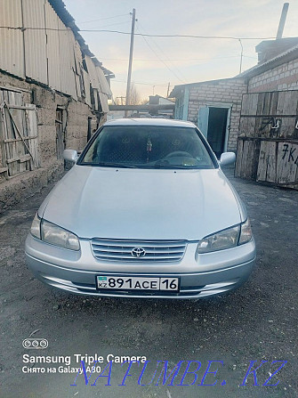 Toyota Camry    года  - изображение 1