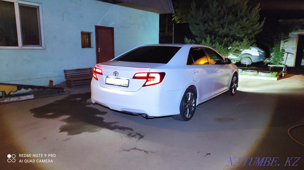 Toyota Camry    года Алматы - изображение 2