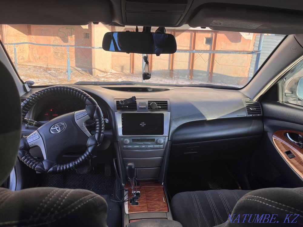 Toyota Camry    года Валиханово - изображение 1