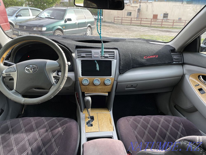 Жылдың Toyota Camry  Қарағанды - изображение 4