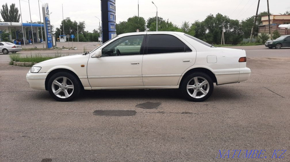 Toyota Camry    года Алматы - изображение 7