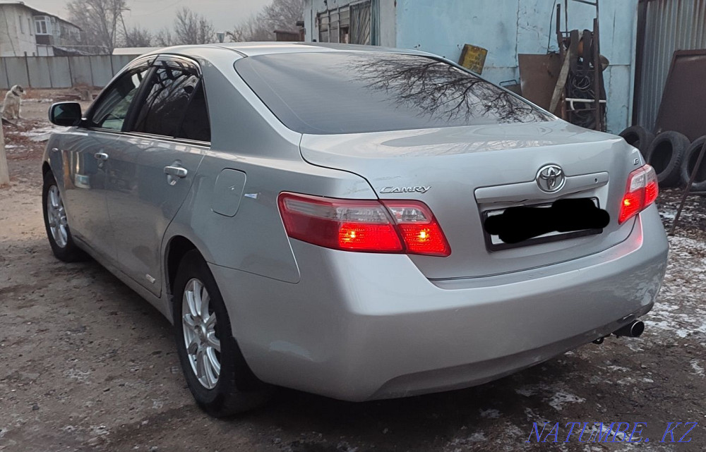 Toyota Camry    года Талдыкорган - изображение 4