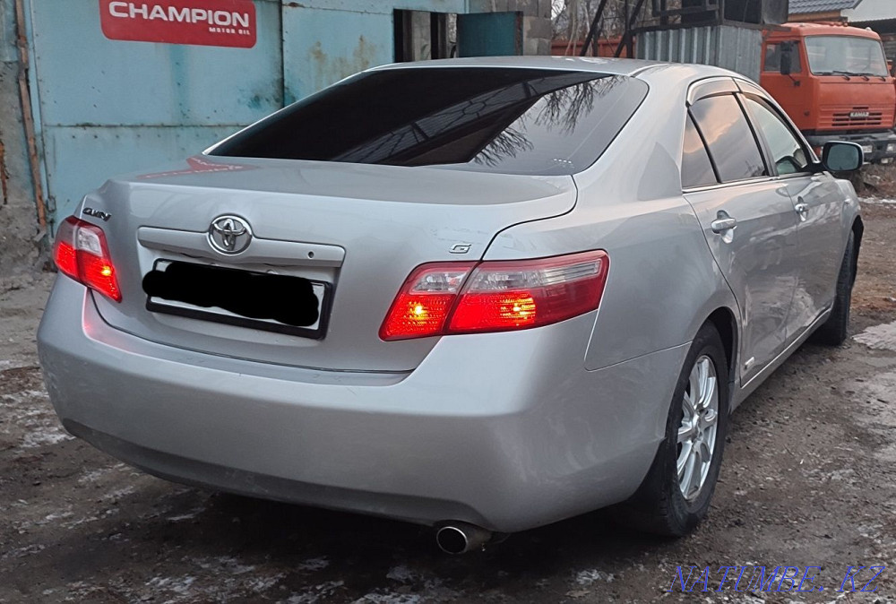 Toyota Camry    года Талдыкорган - изображение 3