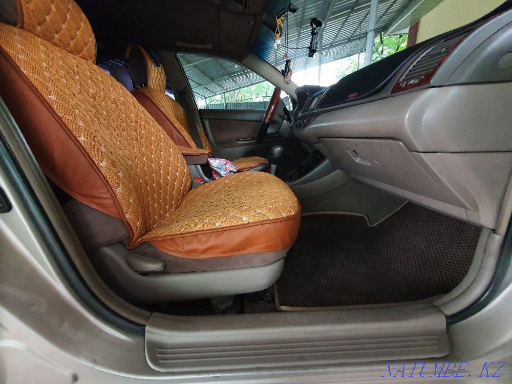 Toyota Camry    года Алматы - изображение 4