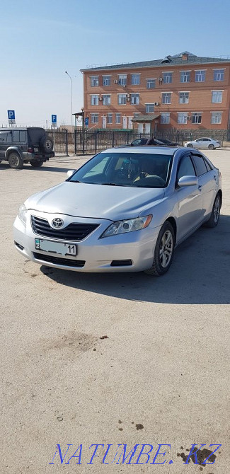 Toyota Camry    года Шиели - изображение 1