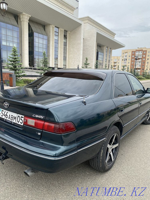 Toyota Camry    года Талдыкорган - изображение 4