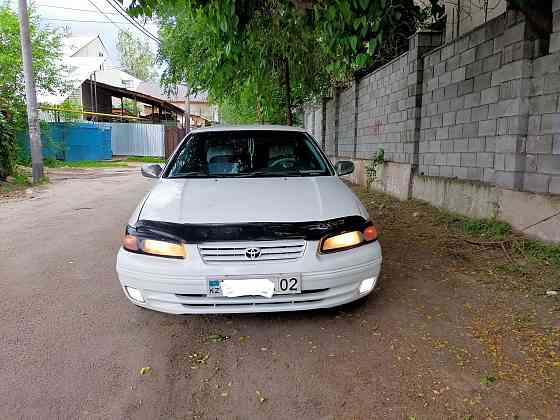 Toyota Camry    года  Алматы