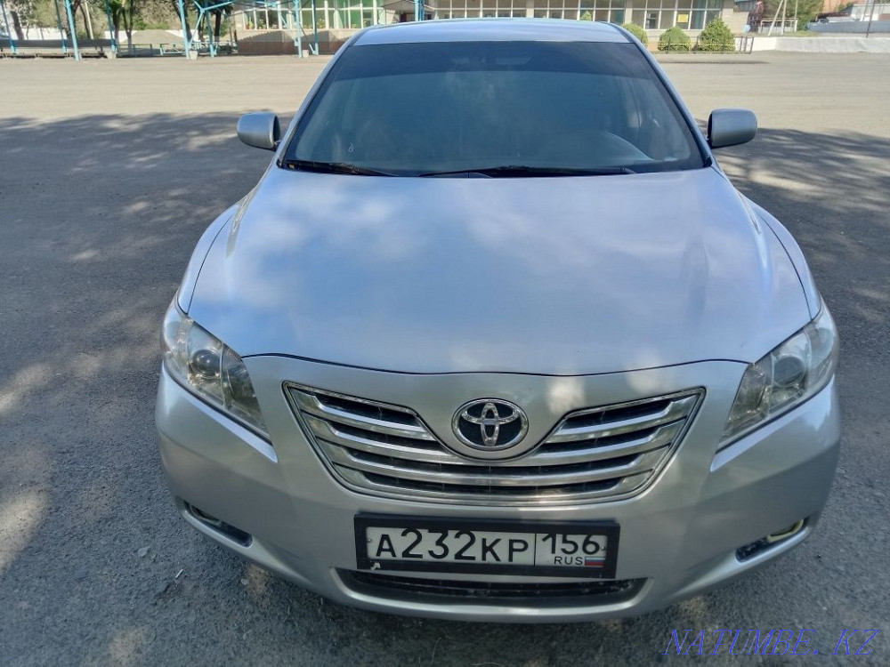 Toyota Camry    года  - изображение 1