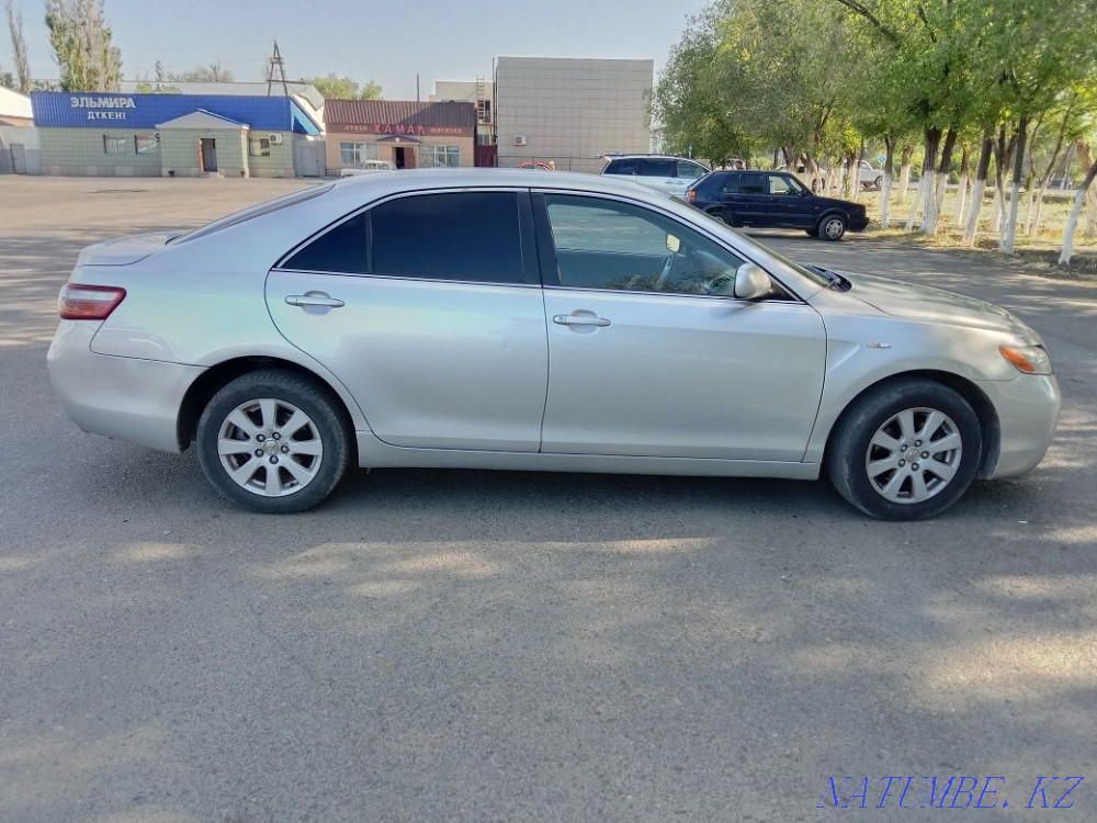 Toyota Camry    года  - изображение 3