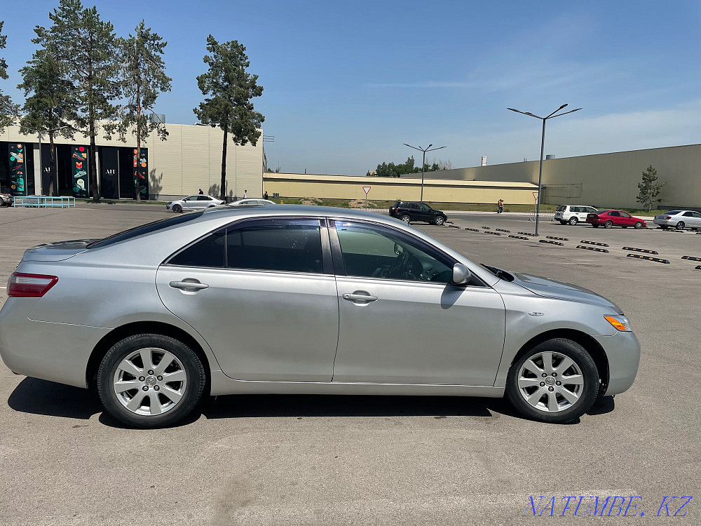 Toyota Camry    года Алматы - изображение 3