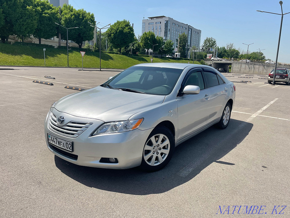 Toyota Camry    года Алматы - изображение 2