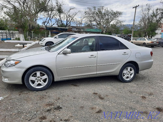 Toyota Camry    года  - изображение 2