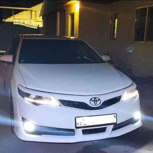 Toyota Camry    года  Алматы