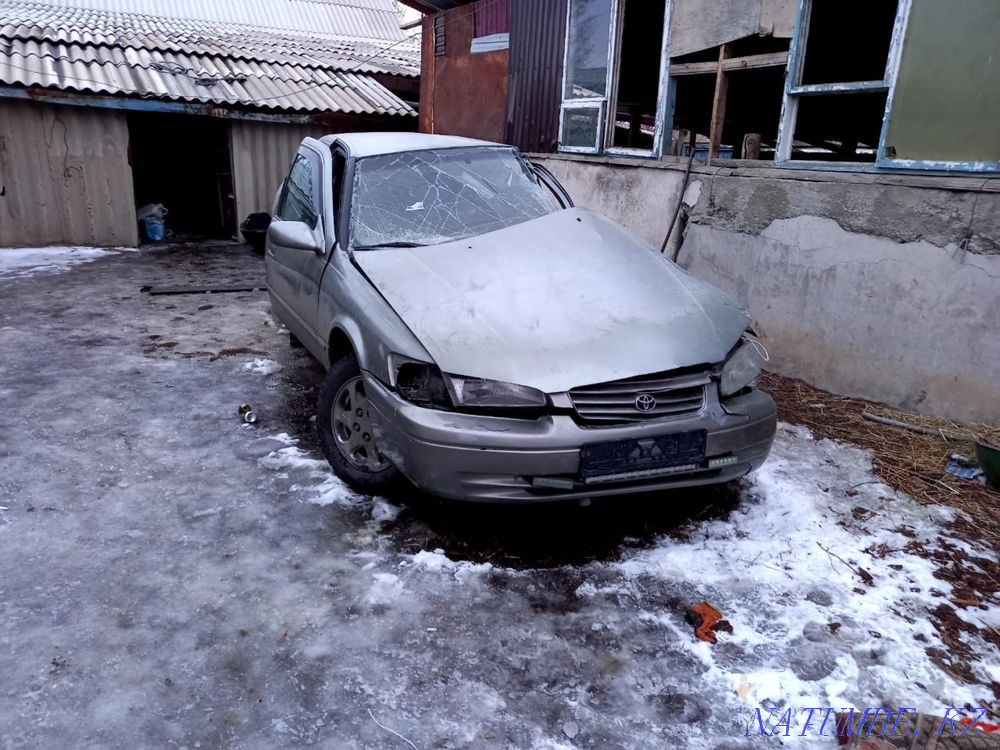 Toyota Camry    года Талдыкорган - изображение 1