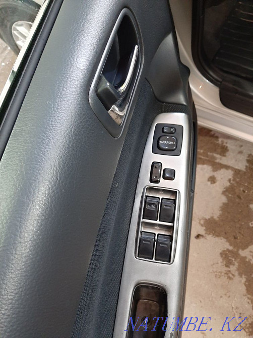 Toyota Camry    года Астана - изображение 5