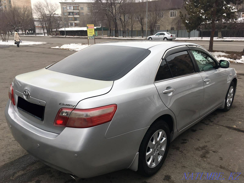 Toyota Camry    года Талдыкорган - изображение 5