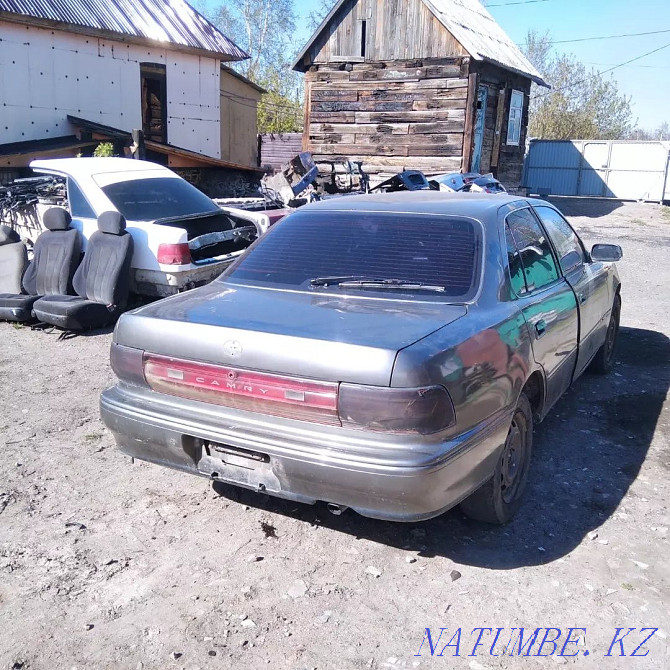 Toyota Camry    года Петропавловск - photo 6