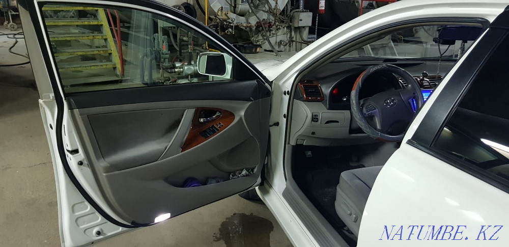 Toyota Camry    года Жезказган - изображение 5
