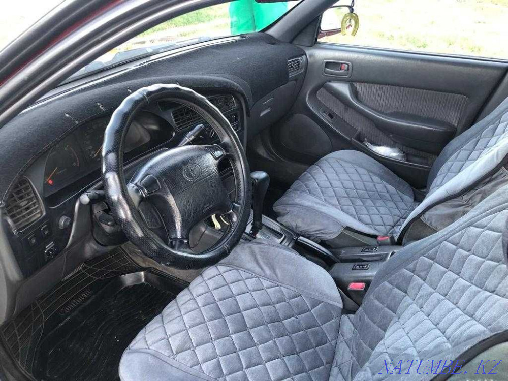 Toyota Camry    года Талдыкорган - изображение 4