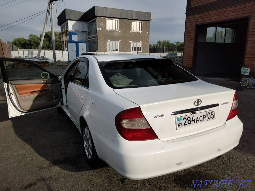Toyota Camry    года Талдыкорган - изображение 5