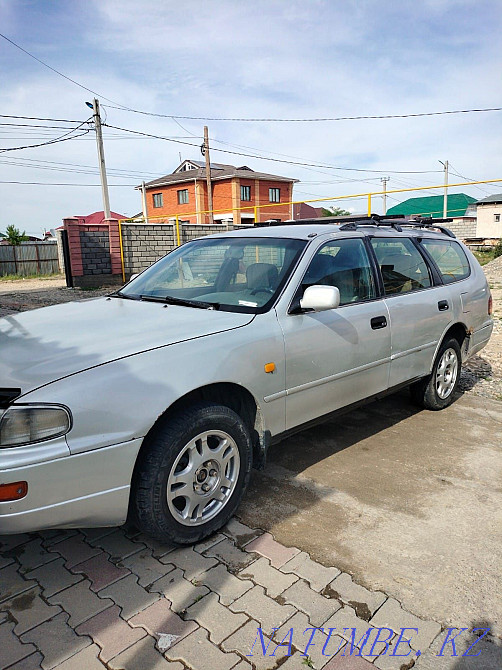 Toyota Camry    года Талдыкорган - изображение 3