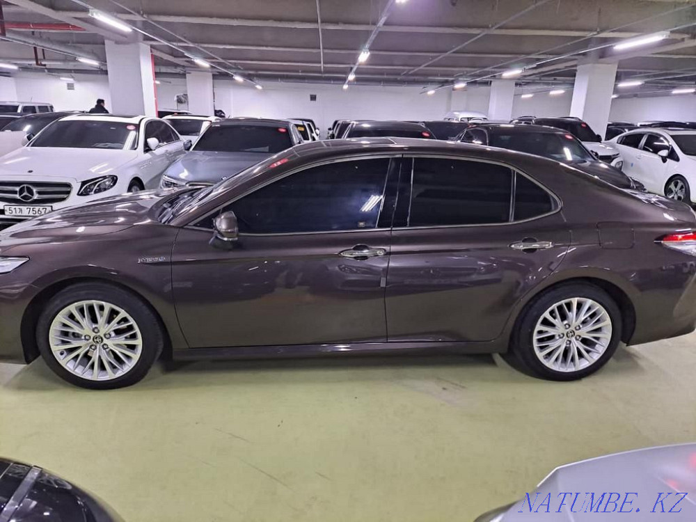 Жылдың Toyota Camry  Алматы - изображение 2