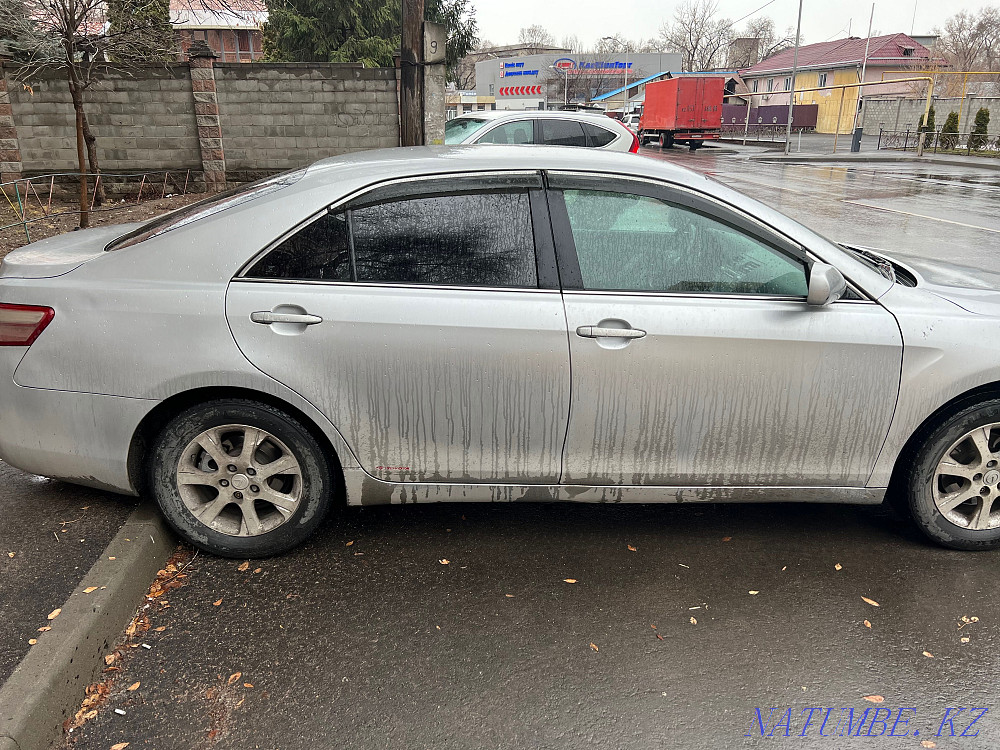 Toyota Camry    года Алматы - изображение 9