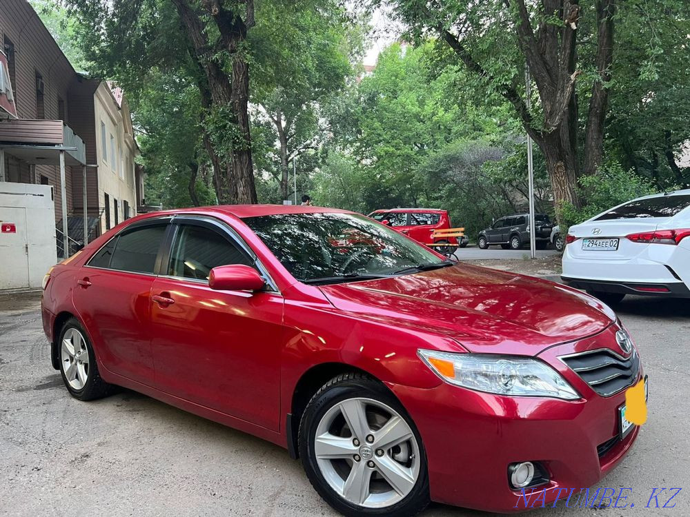 Toyota Camry    года Алматы - изображение 1