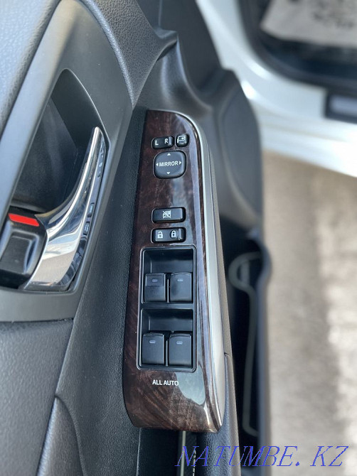 Toyota Camry    года Астана - изображение 4