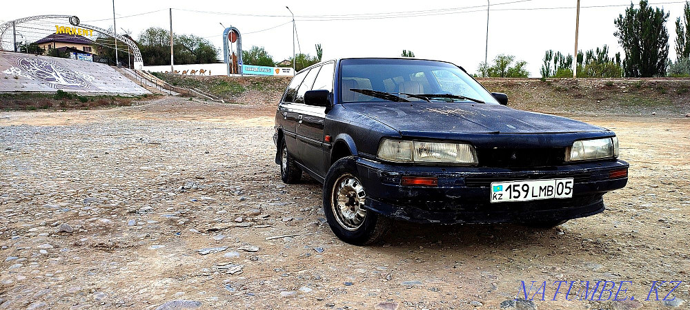 Toyota Camry    года  - изображение 1