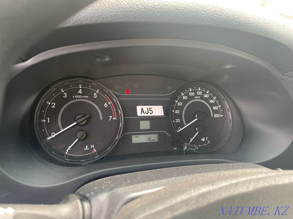 Toyota Camry    года Астана - изображение 5