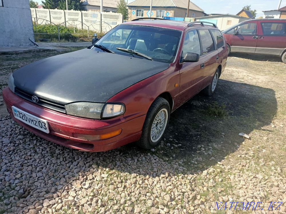 Toyota Camry    года Макинск - изображение 1