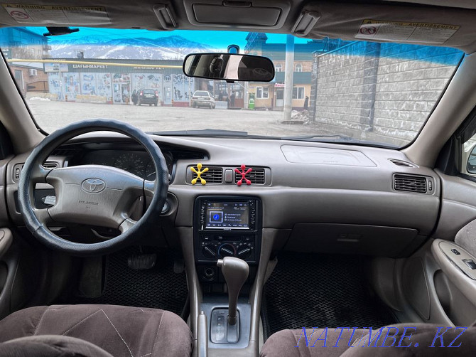 Toyota Camry    года Есик - изображение 8
