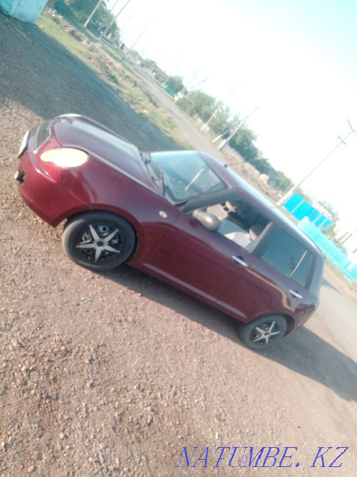 Toyota Carina    года  - изображение 2