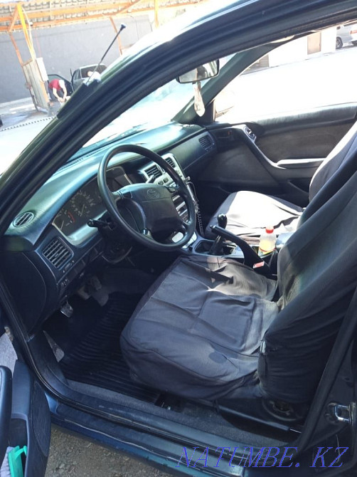 Toyota Carina    year Taraz - photo 2