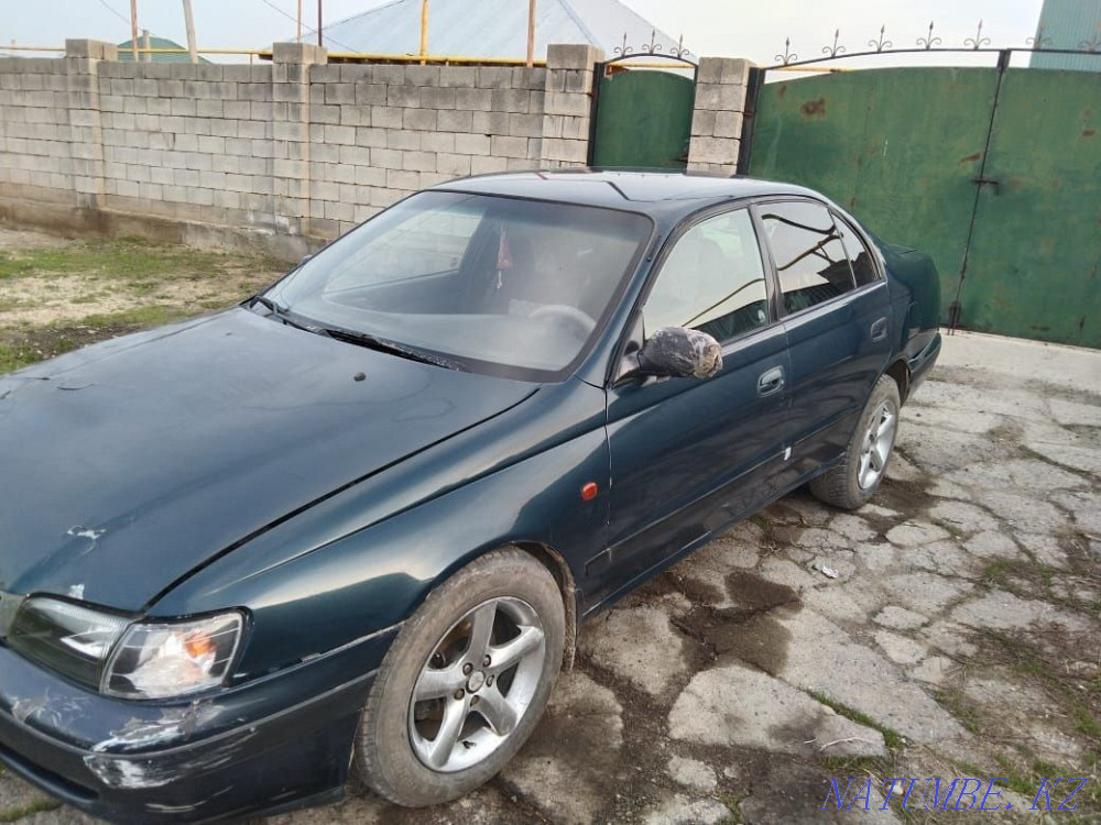 Toyota Carina    year Бесагаш - photo 1