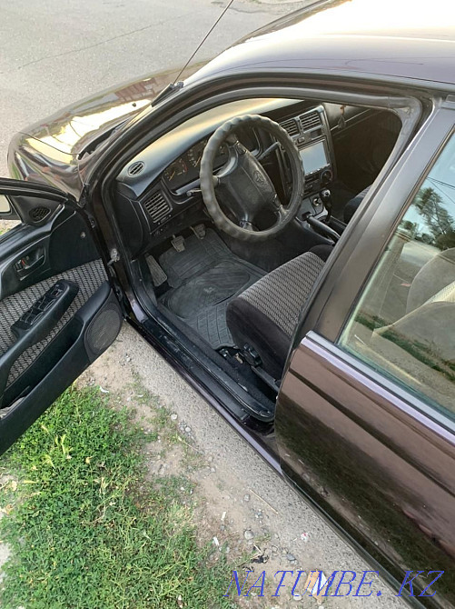 Toyota Ist    года Шымкент - изображение 7